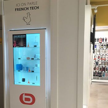 Vitrine interactive transparente